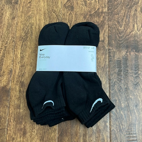 Nike Everyday Low Cotton Cushioned Socks 6 Pack - Picture 1 of 17